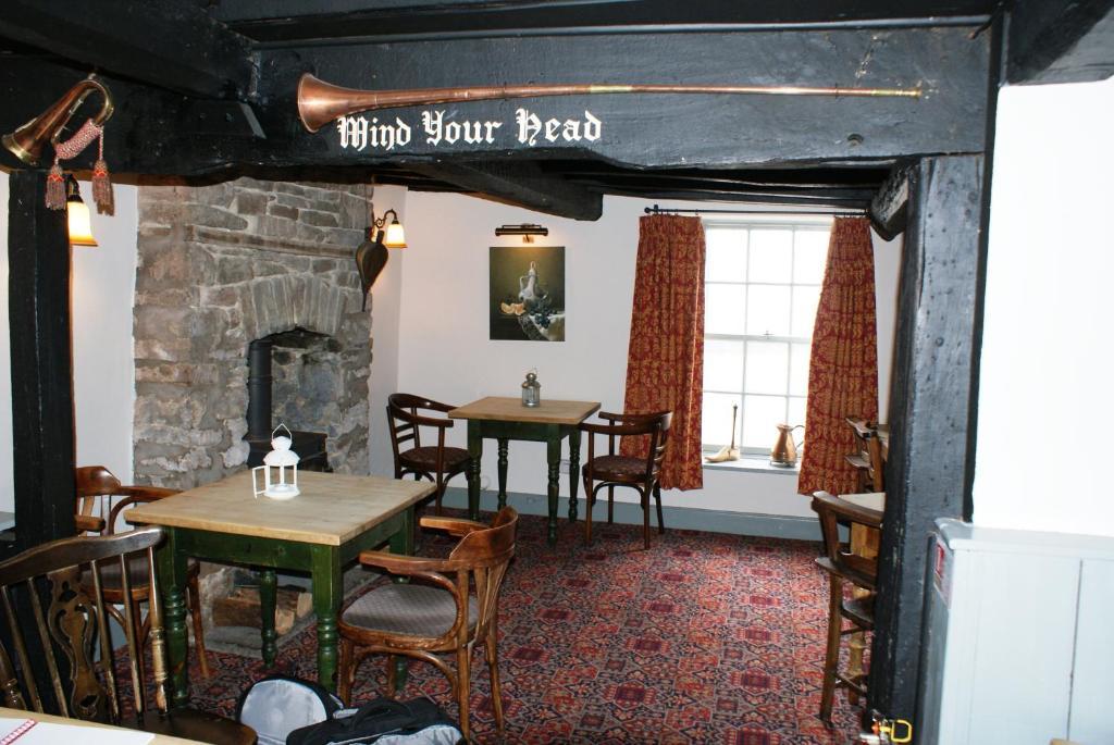 The Old Black Lion Hay-On-Wye Exterior foto